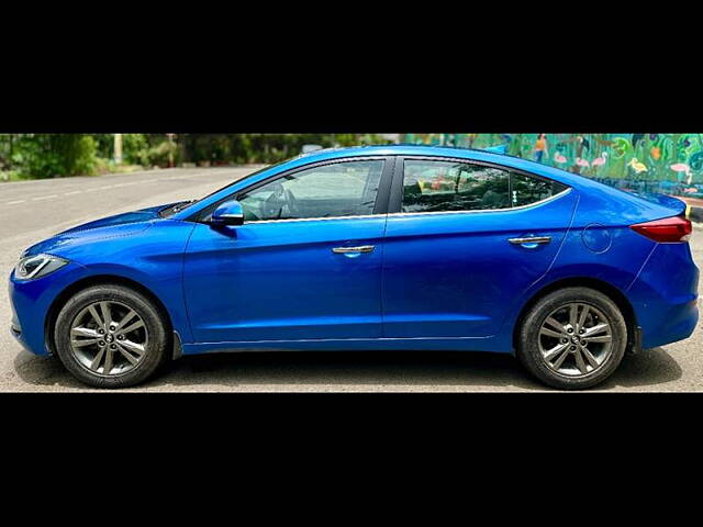 Used Hyundai Elantra SX (O) 2.0 AT in Mumbai