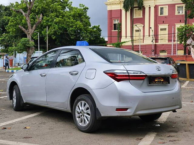 Used Toyota Corolla Altis G Petrol in Kolkata