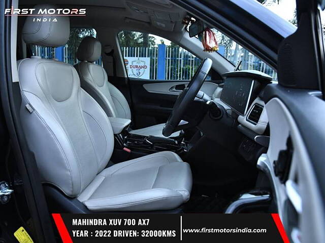 Used Mahindra XUV700 AX 7 Petrol AT 7 STR [2021] in Kolkata