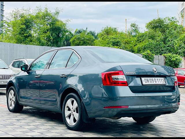 Used Skoda Octavia [2017-2021] 2.0 TDI CR Style in Surat