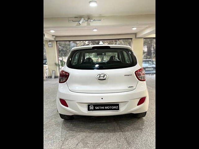 Used Hyundai Grand i10 Sportz (O) AT 1.2 Kappa VTVT [2017-2018] in Delhi