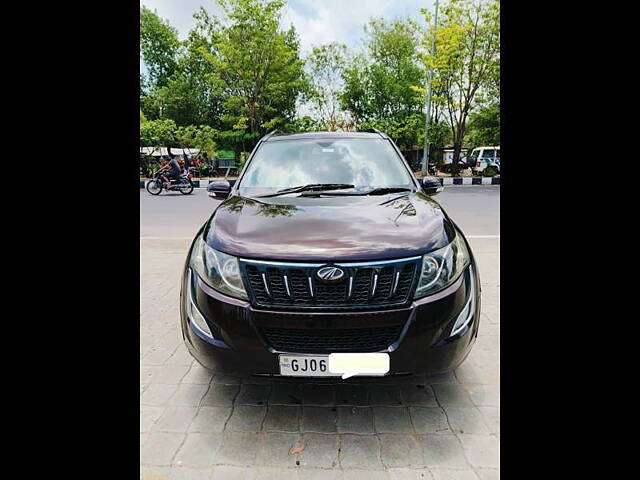 Used 2015 Mahindra XUV500 in Vadodara