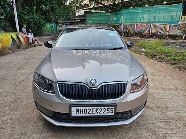 Used 2016 Skoda Octavia in Mumbai