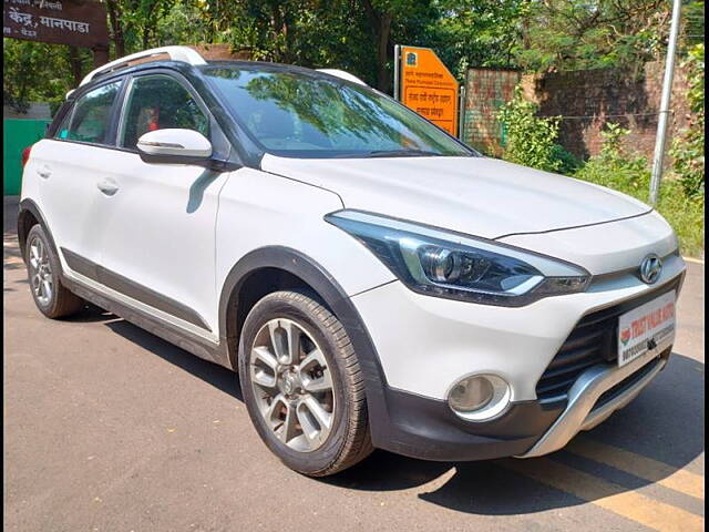 Used 2018 Hyundai i20 Active in Mumbai