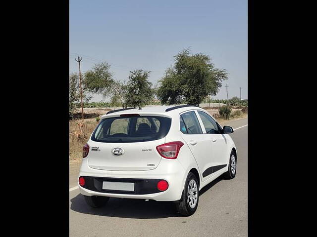 Used Hyundai Grand i10 Sportz U2 1.2 CRDi in Surat