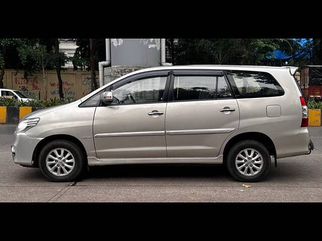 Used Toyota Innova [2005-2009] 2.5 V 7 STR in Mumbai