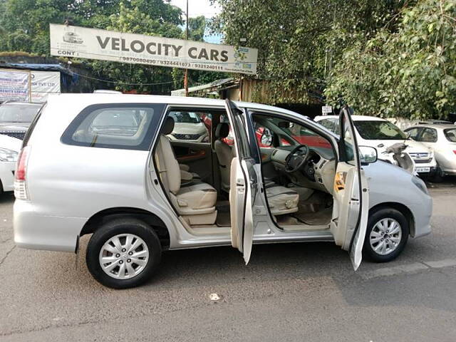 Used Toyota Innova [2005-2009] 2.5 V 7 STR in Mumbai