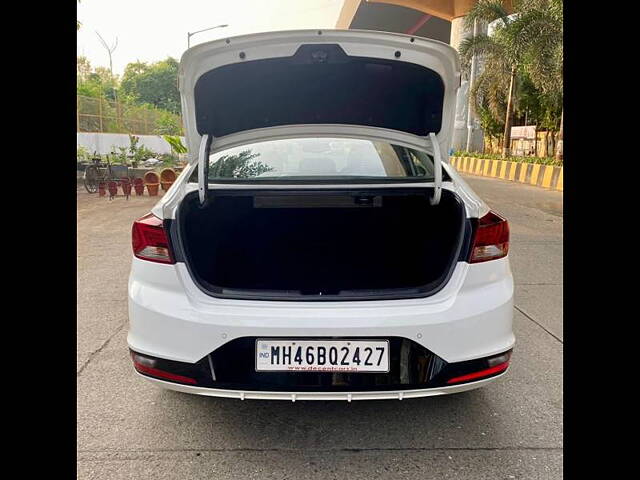 Used Hyundai Elantra [2016-2019] 2.0 SX MT in Mumbai