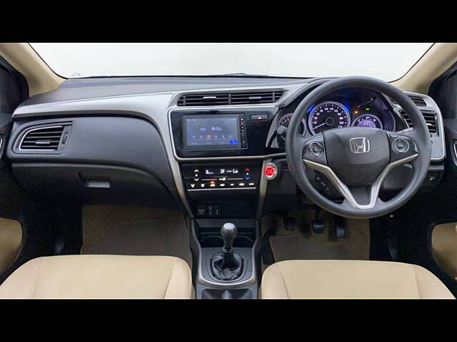 Used Honda City 4th Generation V Petrol in Hyderabad