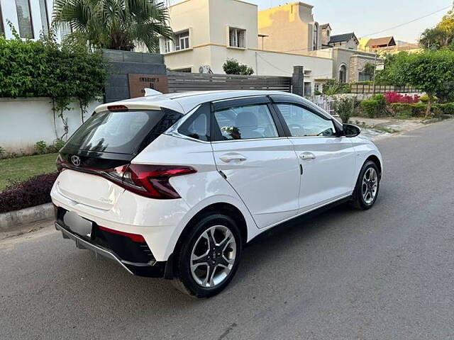 Used Hyundai i20 [2020-2023] Sportz 1.2 IVT [2020-2023] in Chandigarh