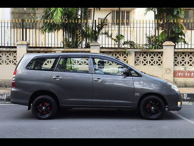 Used Toyota Innova [2005-2009] 2.5 G4 8 STR in Mumbai