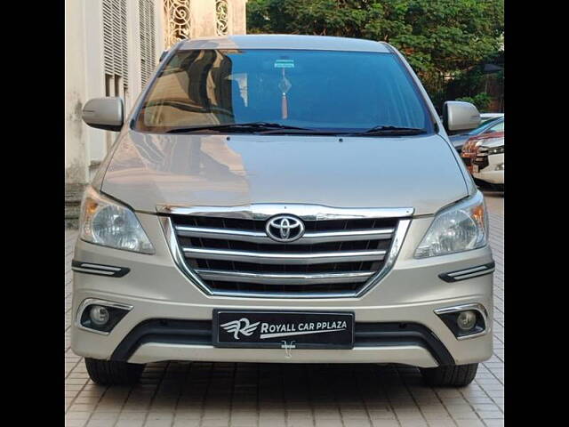 Used 2013 Toyota Innova in Mumbai