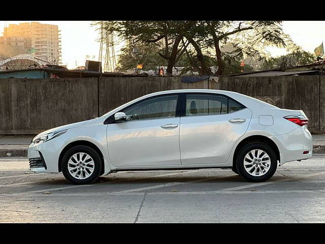 Used Toyota Corolla Altis G Petrol in Mumbai