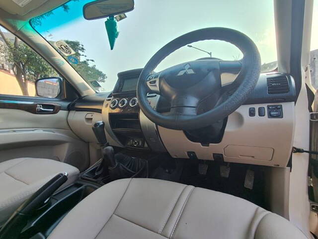 Used Mitsubishi Pajero Sport 2.5 MT in Mumbai