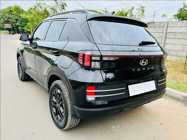 Used Hyundai Venue [2022-2023] SX (O) 1.0 Turbo DCT in Ahmedabad