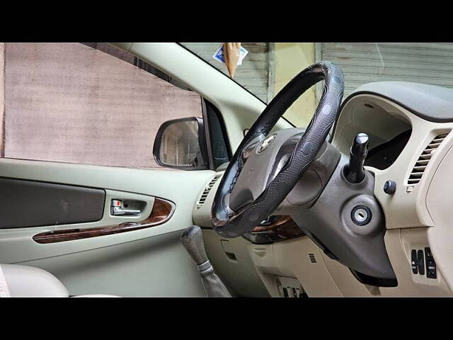 Used Toyota Innova [2013-2014] 2.5 EV PS 7 STR BS-IV in Nashik