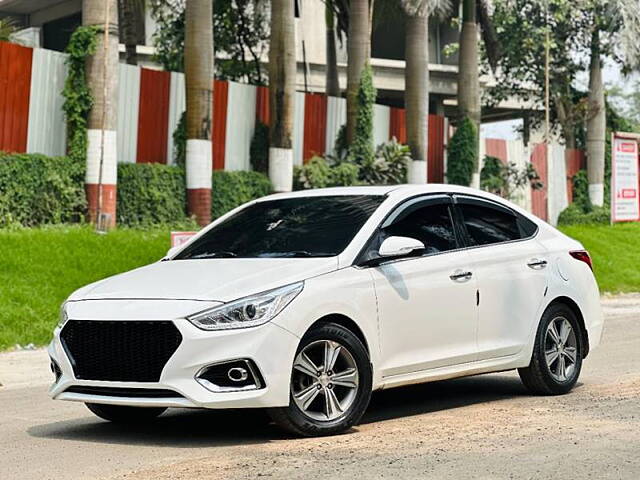 Used Hyundai Verna [2017-2020] SX (O) 1.6 CRDi  AT in Nashik