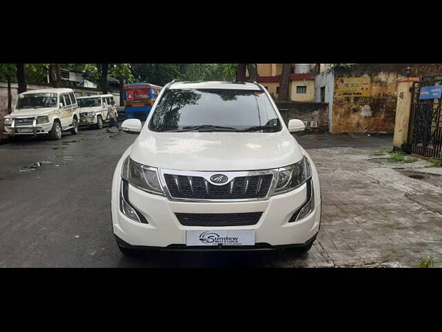 Used 2017 Mahindra XUV500 in Kolkata