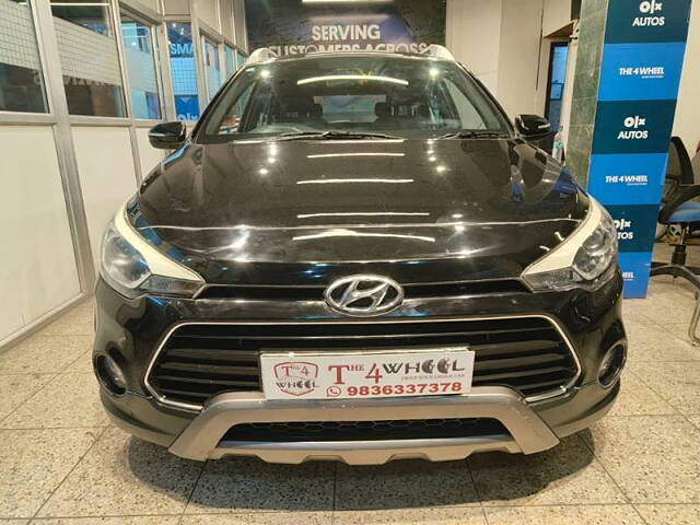 Used 2017 Hyundai i20 Active in Kolkata