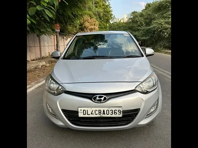 Used 2013 Hyundai i20 in Delhi