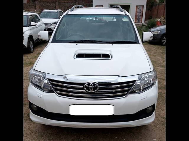 Used 2013 Toyota Fortuner in Agra