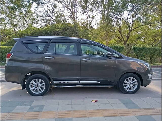 Used Toyota Innova Crysta [2016-2020] 2.8 GX AT 7 STR [2016-2020] in Delhi