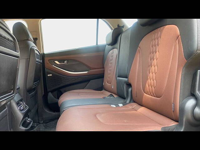 Used Hyundai Alcazar [2021-2023] Signature (O) 7 Seater 2.0 Petrol AT in Bangalore