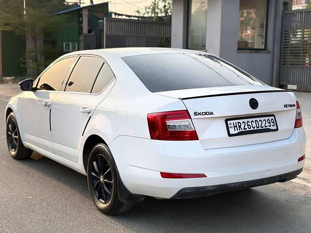 Used Skoda Octavia [2015-2017] 1.8 TSI Ambition Plus AT in Delhi