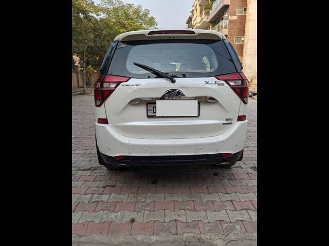 Used Mahindra XUV500 W11 AT in Delhi