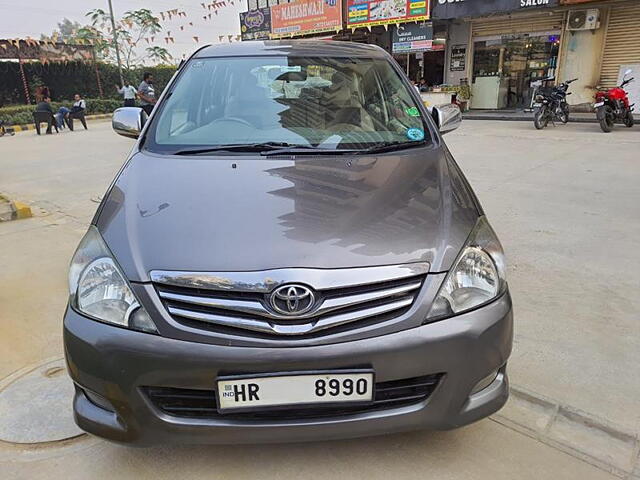 Used 2012 Toyota Innova in Delhi