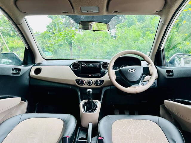 Used Hyundai Grand i10 [2013-2017] Magna 1.1 CRDi [2016-2017] in Ahmedabad