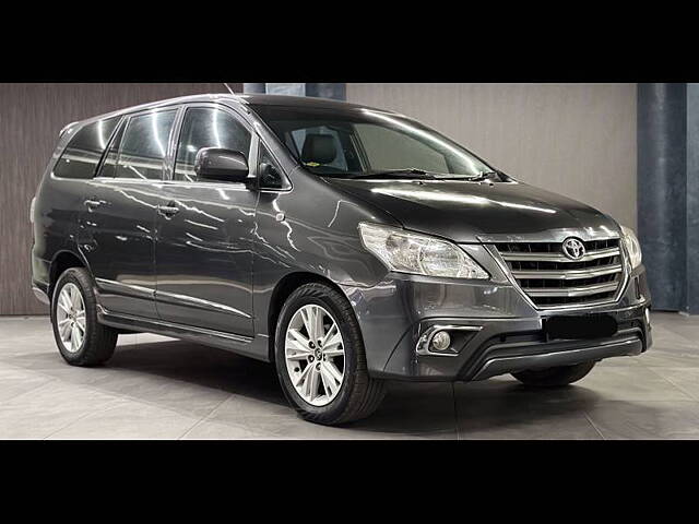 Used Toyota Innova [2013-2014] 2.5 GX 7 STR BS-IV LTD in Malappuram