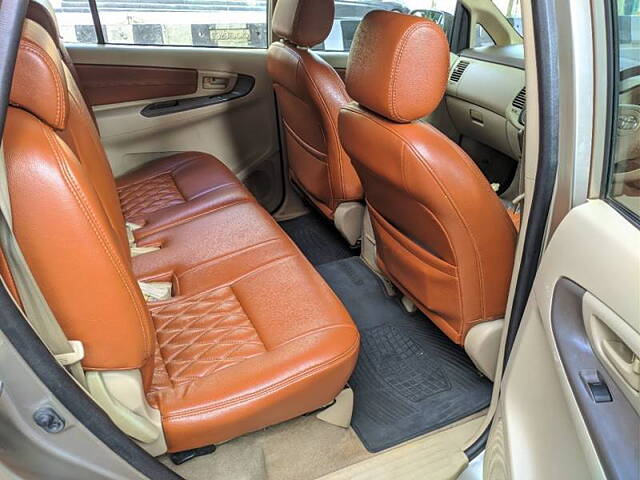 Used Toyota Innova [2012-2013] 2.5 G 8 STR BS-III in Bangalore