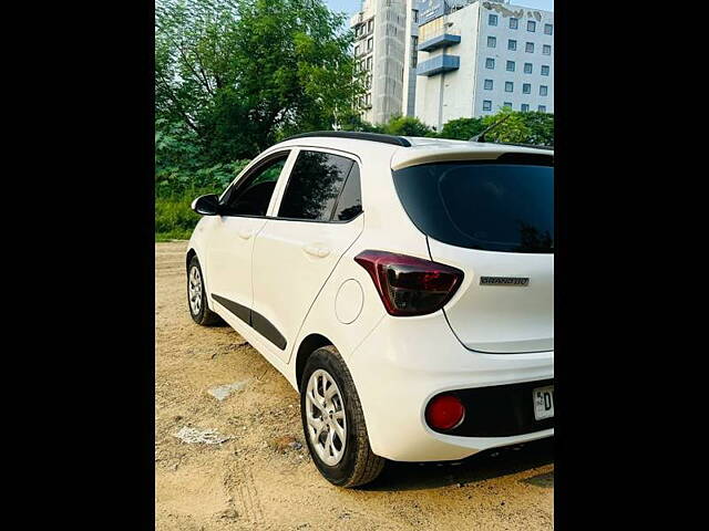 Used Hyundai Grand i10 Magna 1.2 Kappa VTVT CNG [2019-2020] in Delhi