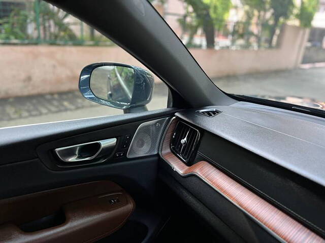 Used Volvo XC60 [2021-2022] B5 Inscription in Delhi