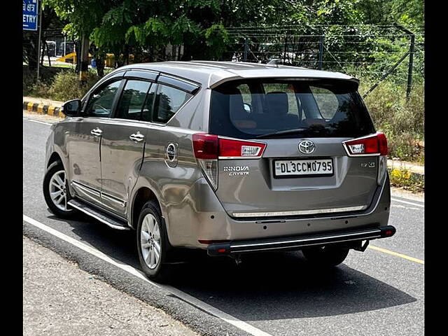 Used Toyota Innova Crysta [2016-2020] 2.7 GX AT 7 STR [2016-2020] in Delhi