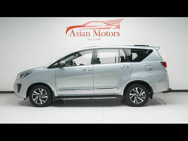 Used Toyota Innova Crysta [2016-2020] 2.4 VX 8 STR [2016-2020] in Hyderabad