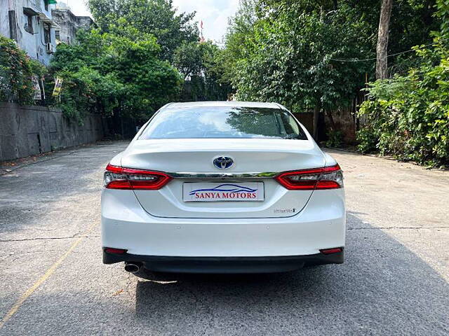 Used Toyota Camry Hybrid in Delhi