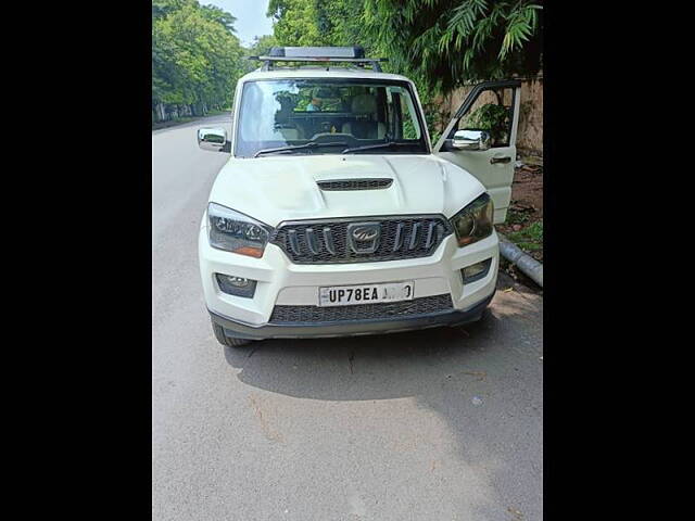 Used 2015 Mahindra Scorpio in Kanpur