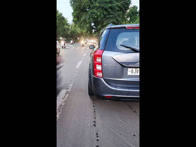 Used Mahindra XUV500 W9 [2018-2020] in Ahmedabad