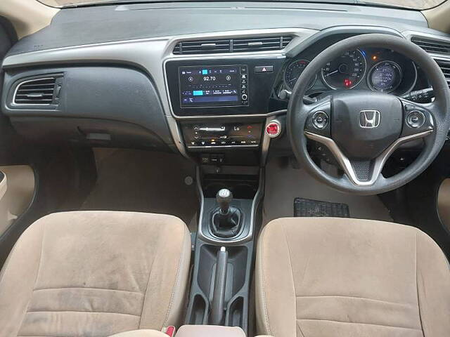 Used Honda City 4th Generation V Petrol [2017-2019] in Agra