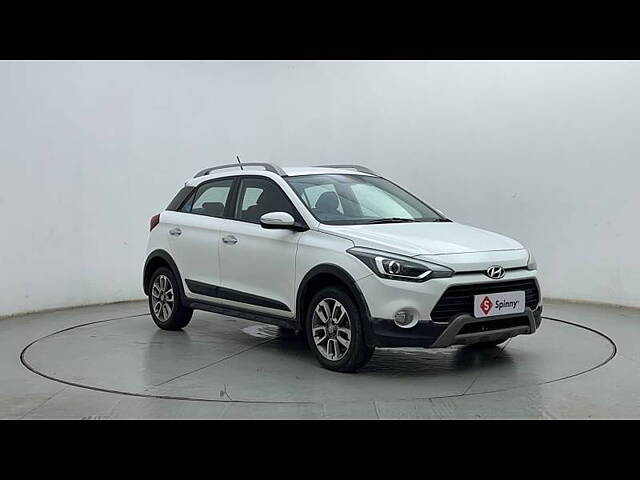 Used Hyundai i20 Active 1.2 SX in Mumbai