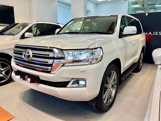 Used 2017 Toyota Land Cruiser in Mumbai