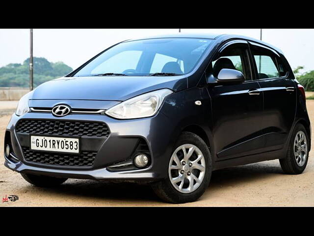 Used Hyundai Grand i10 [2013-2017] Sportz 1.2 Kappa VTVT [2016-2017] in Ahmedabad