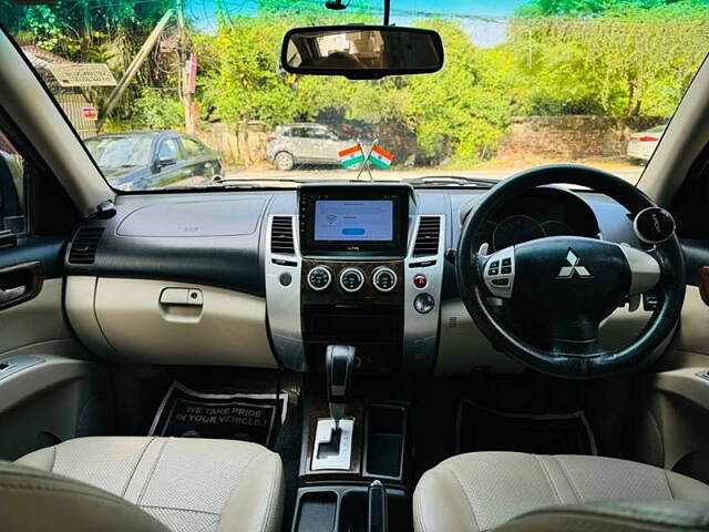 Used Mitsubishi Pajero Sport 2.5 AT in Delhi