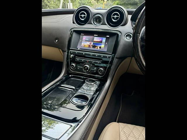 Used Jaguar XJ L 2.0 Portfolio in Delhi