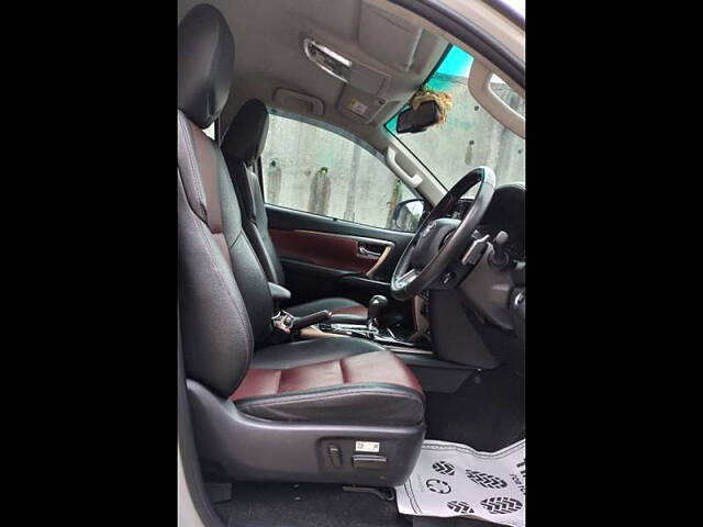 Used Toyota Fortuner Legender 2.8 4X2 AT in Mumbai