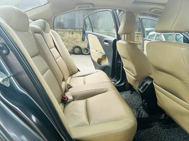 Used Honda City [2014-2017] VX (O) MT in Guwahati