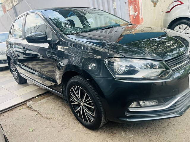 Used Volkswagen Polo [2016-2019] Highline Plus 1.2( P)16 Alloy [2017-2018] in Chandigarh