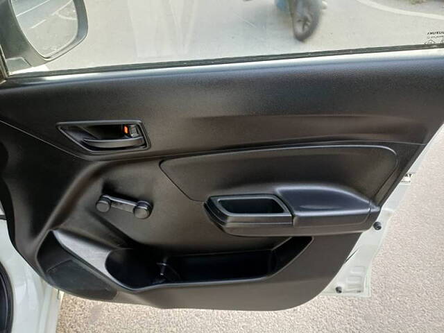 Used Maruti Suzuki Swift [2014-2018] LXi in Delhi